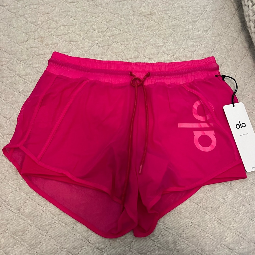 ALO shorts NWT